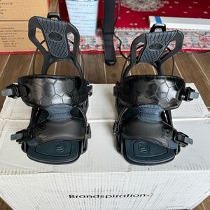 Flow Fenix Rear-entry Snowboard Bindings